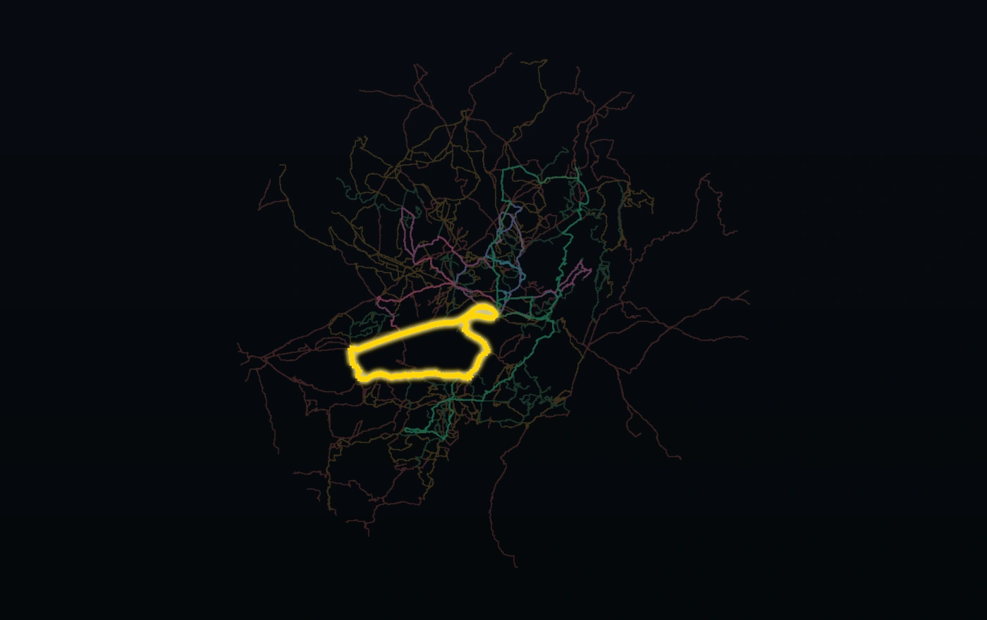 Mapa con todas las rutas sugeridas y una ruta larga de 6 horas resaltada